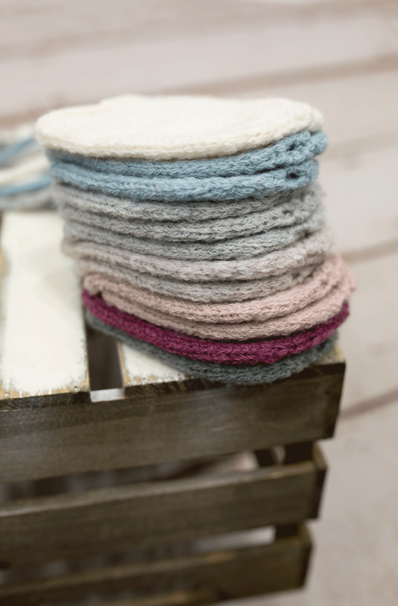 Newborn size knitted bonnet and knitted ties, Ready to send, green, white