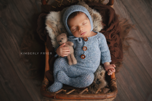 Newborn size knitted bonnet and knitted ties, Ready to send, green, white