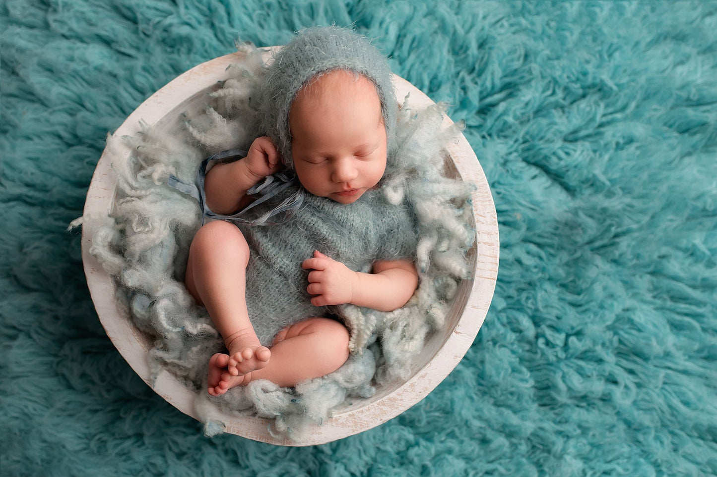 Newborn size, eucalyptus colour romper and bonnet set, ready to send - Busy mummy prop shop