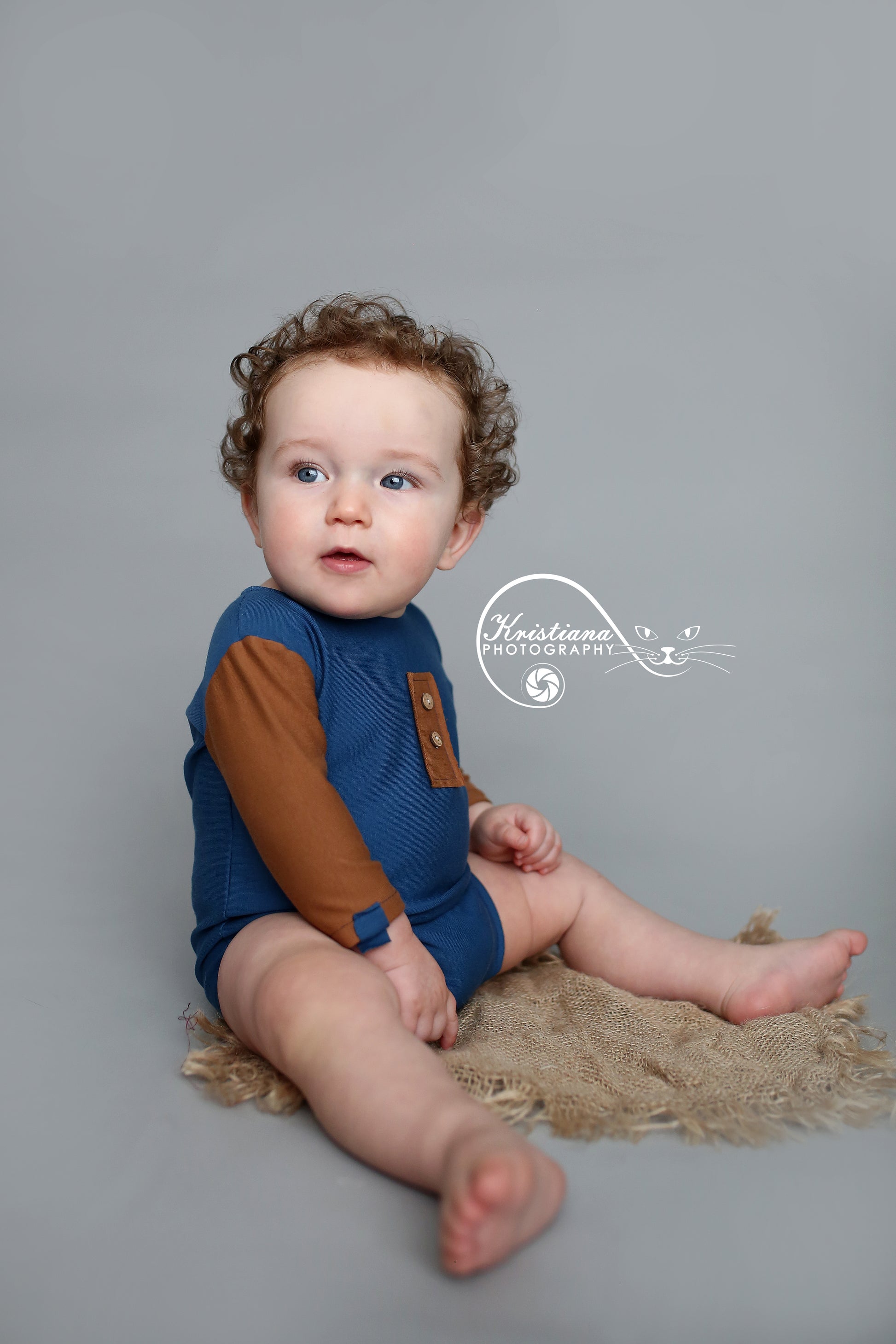 Beautiful Sitter size baby boy romper, Ready to send - Busy mummy prop shop