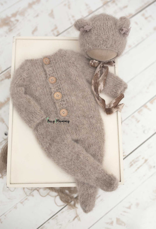 Newborn knitted bear set, bonnet, bow, pyjama, beige, PRE ORDER