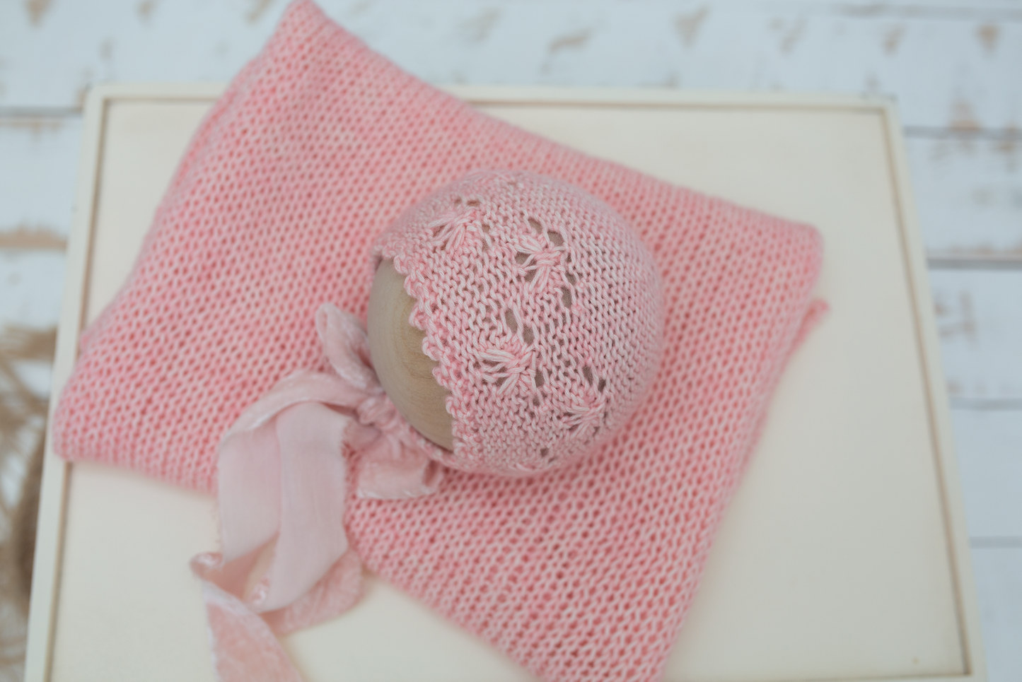 Newborn knitted wrap, bonnet, pink, girl, long, velvet, ready to send