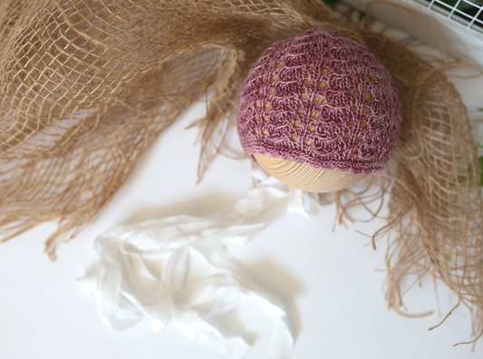 Newborn size knitted bonnet, soft pale pink, Ready to send