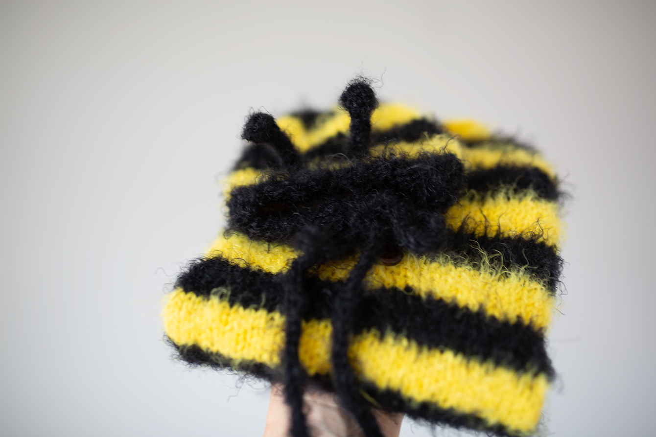 Newborn bee theme. knitted pyjama, bonnet, yellow, black, READY TO SEND