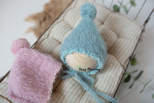 Beautiful twin newborn set, pixie, pom pom hat, ready to send - Busy mummy prop shop