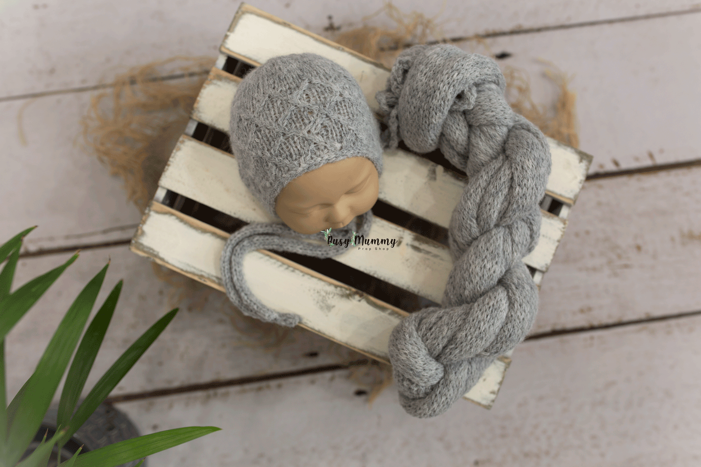 Newborn knitted wrap, light grey, bonnet, ready to send